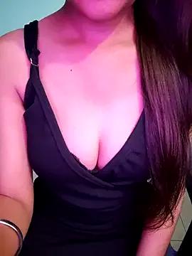 queen_visakha on StripChat