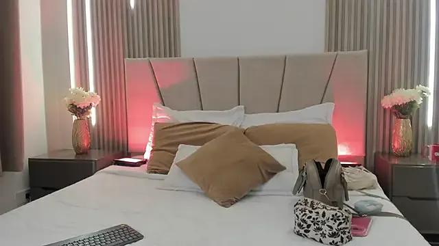 Rachell_Jamess on StripChat