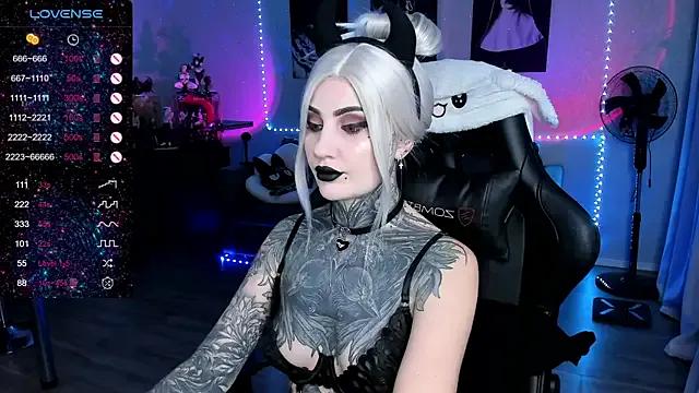 RachelQueen_ on StripChat