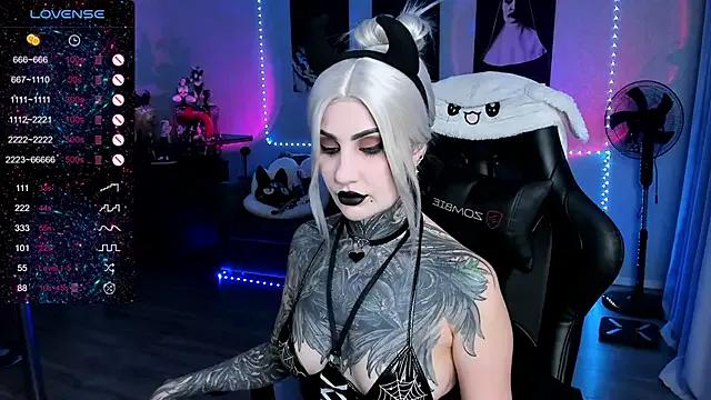 RachelQueen_ on StripChat