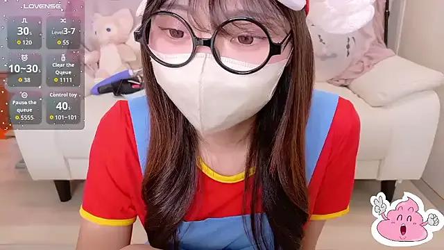 Group Ran-o0_0o-DX on StripChat