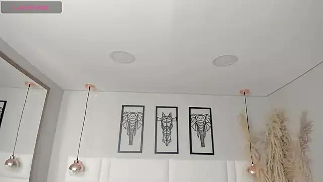 Freechat Rebeca_jones on StripChat