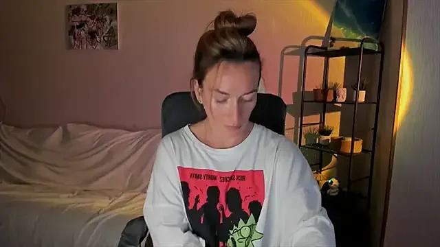 Freechat RebeccaMartinez on StripChat