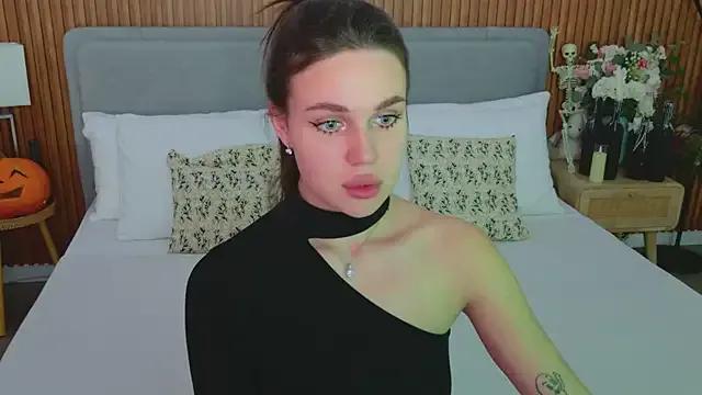 Freechat RihannaRose on StripChat