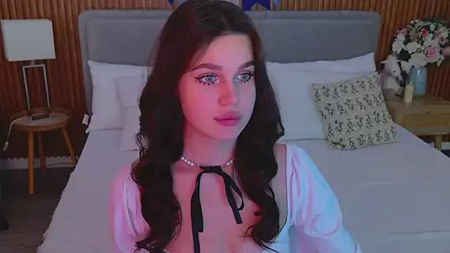 Freechat RihannaRose on StripChat