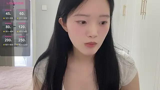 Freechat rose-u on StripChat