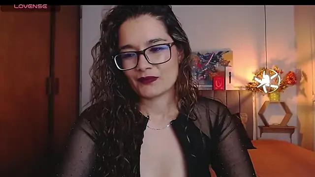 Freechat Rose_Thompson1 on StripChat