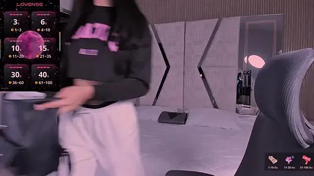 StripChat RoseCassie is Freechat RoseCassie — naked an sexy dance