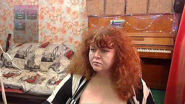 RoseRed69 on StripChat