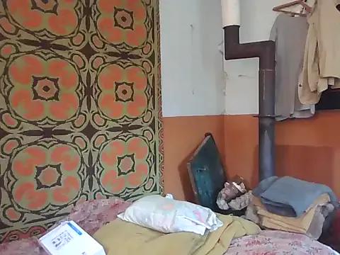 RoseRed69 on StripChat