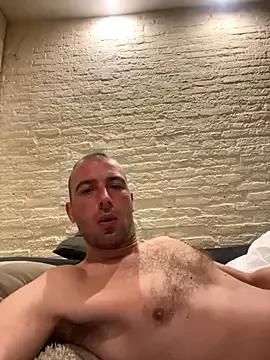 StripChat Rotteei1 is Freechat Rotteei1 — Show Dick in car public