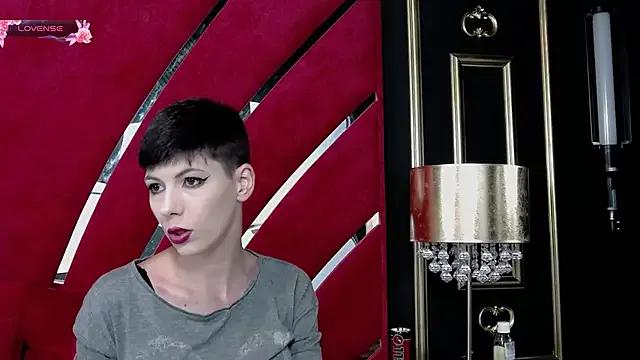 Freechat Roxxy_Rouge on StripChat