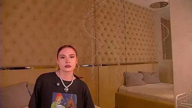 Freechat RoxyDoll_ on StripChat