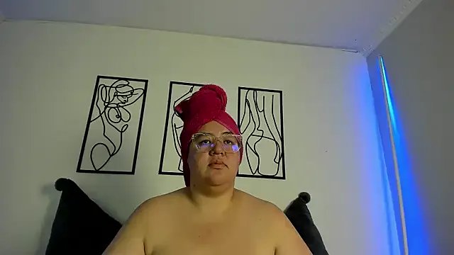 Freechat RubyPirsso18 on StripChat