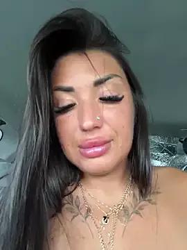 Freechat RuslanaXX on StripChat