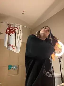 Freechat SafeinouterSpace on StripChat