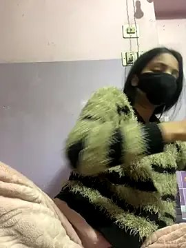 Sandhya_77 on StripChat