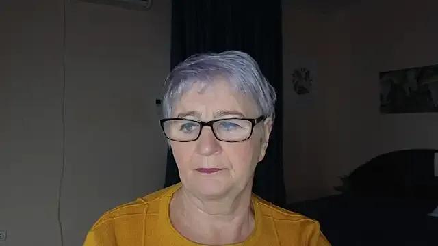 StripChat Sandra_Snowflake is Freechat Sandra_Snowflake — oil show