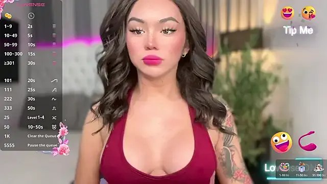 sassy_olivia on StripChat 