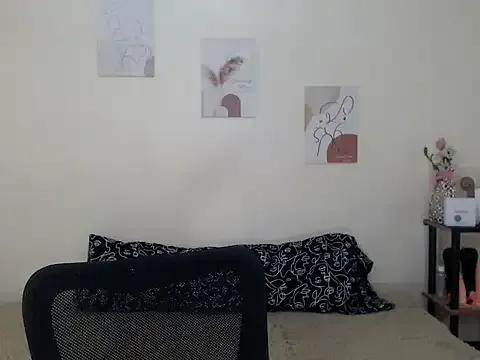 sassymimi69 on StripChat