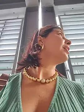 Freechat scarlett_moore on StripChat