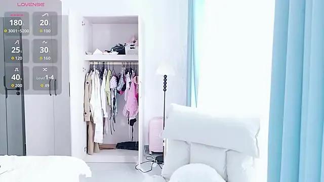 schoolgirl-nurse on StripChat