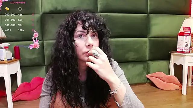 Freechat SelenSummer on StripChat