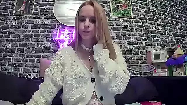 SexyMilf_37's avatar