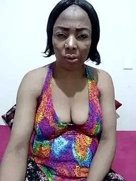 Freechat SEXYMOANSXX on StripChat