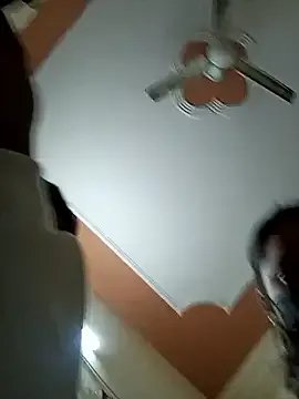 sexyyy_sonia — Full nude for 5 min