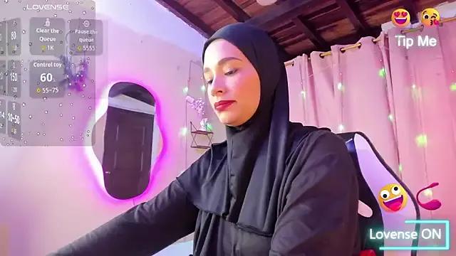 Avatar of ShanaJamil