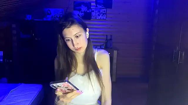 Shyselly on StripChat