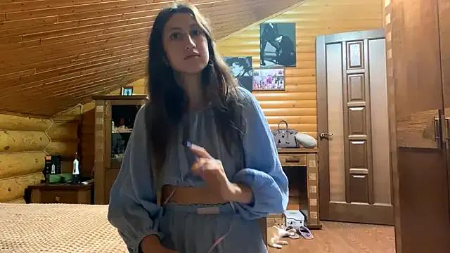 Shyselly on StripChat