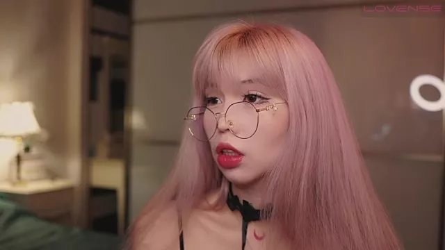 sigmasian on StripChat