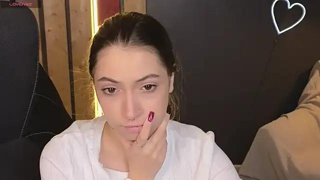 Freechat slow_flower on StripChat