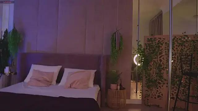 Smiley_Mia — Private on StripChat