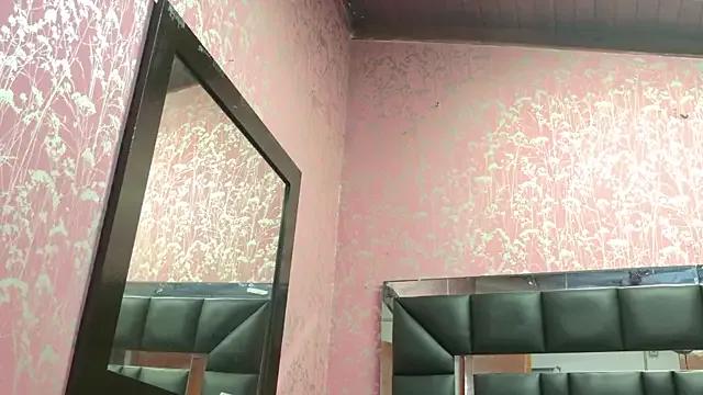 Freechat Sofia_martiin on StripChat