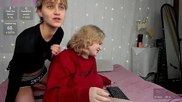 StripChat soft_sofi_ is Freechat soft_sofi_ — sexy doggy 2 girls