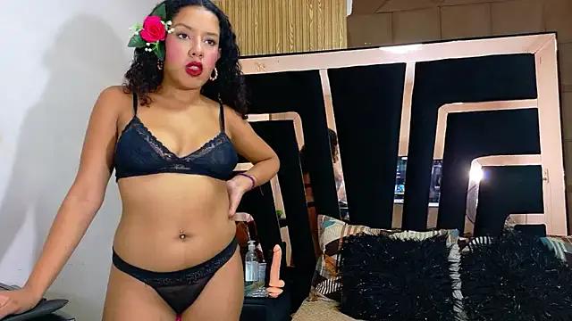 Freechat SolEvanss on StripChat