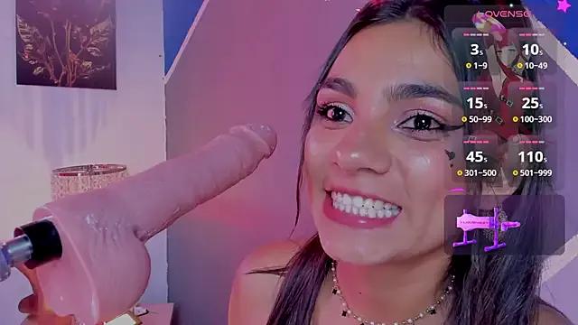 StripChat soy-katee is Freechat soy-katee — deep with the tongue out