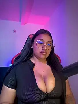 Soysofiarodrigu on StripChat 