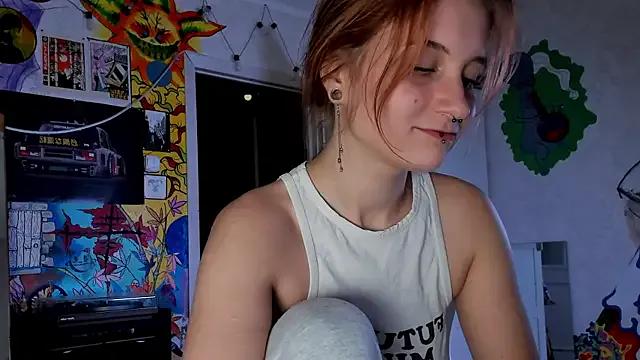 Sunny_Mouse_ on StripChat