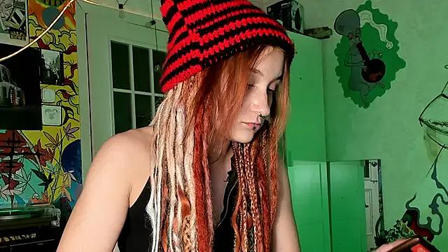 Sunny_Mouse_ on StripChat