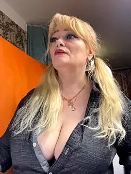 Avatar of Sweet-blonde