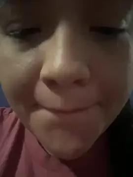 Freechat sweetmuslim01 on StripChat