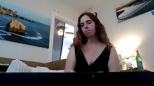 sweetsocalgirl on StripChat