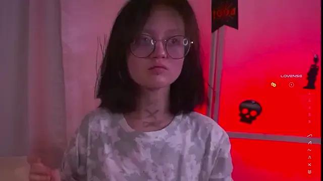 Freechat TainaGrebs on StripChat