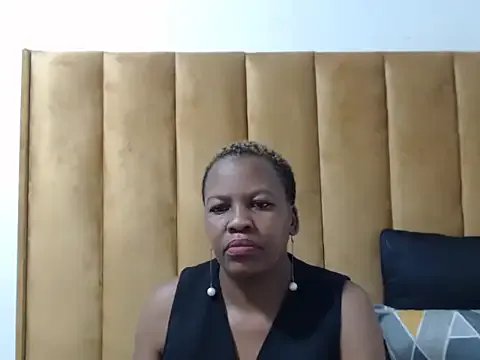 Freechat Tasha_bebe on StripChat