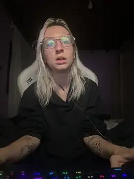 Freechat thebunnydark on StripChat