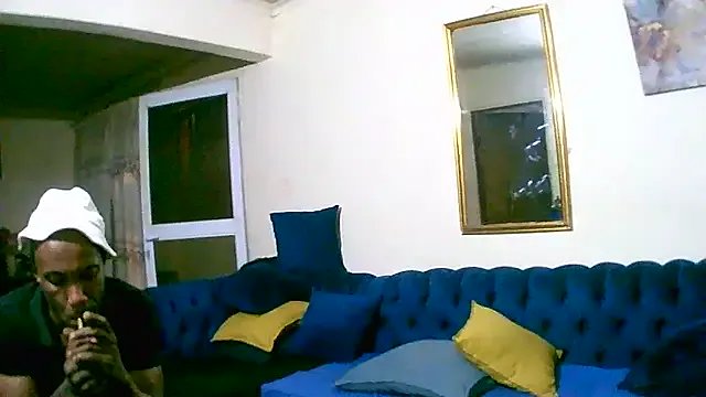 TheeBigPump on StripChat 